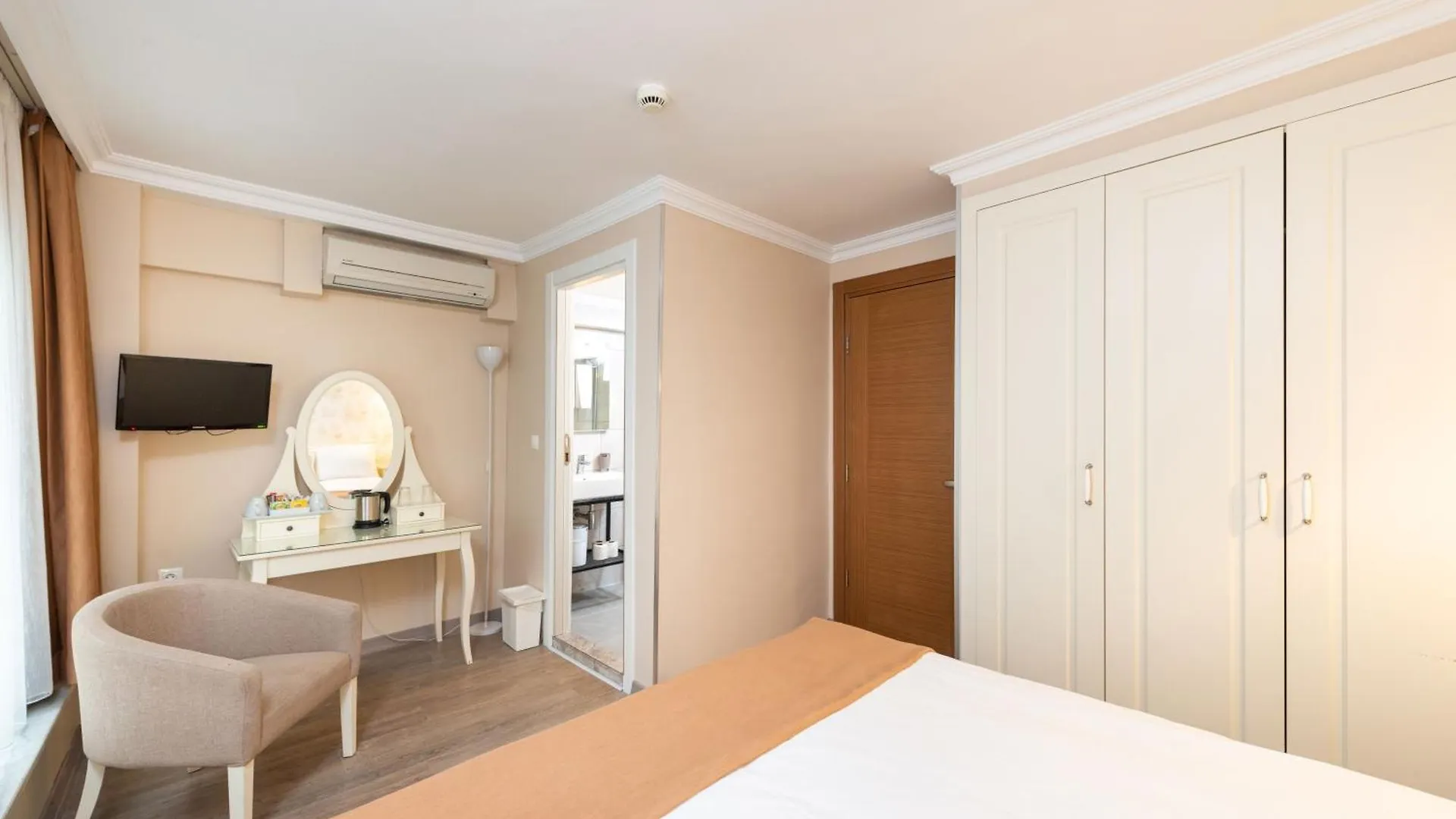 Mr. Bird Hotel Estambul